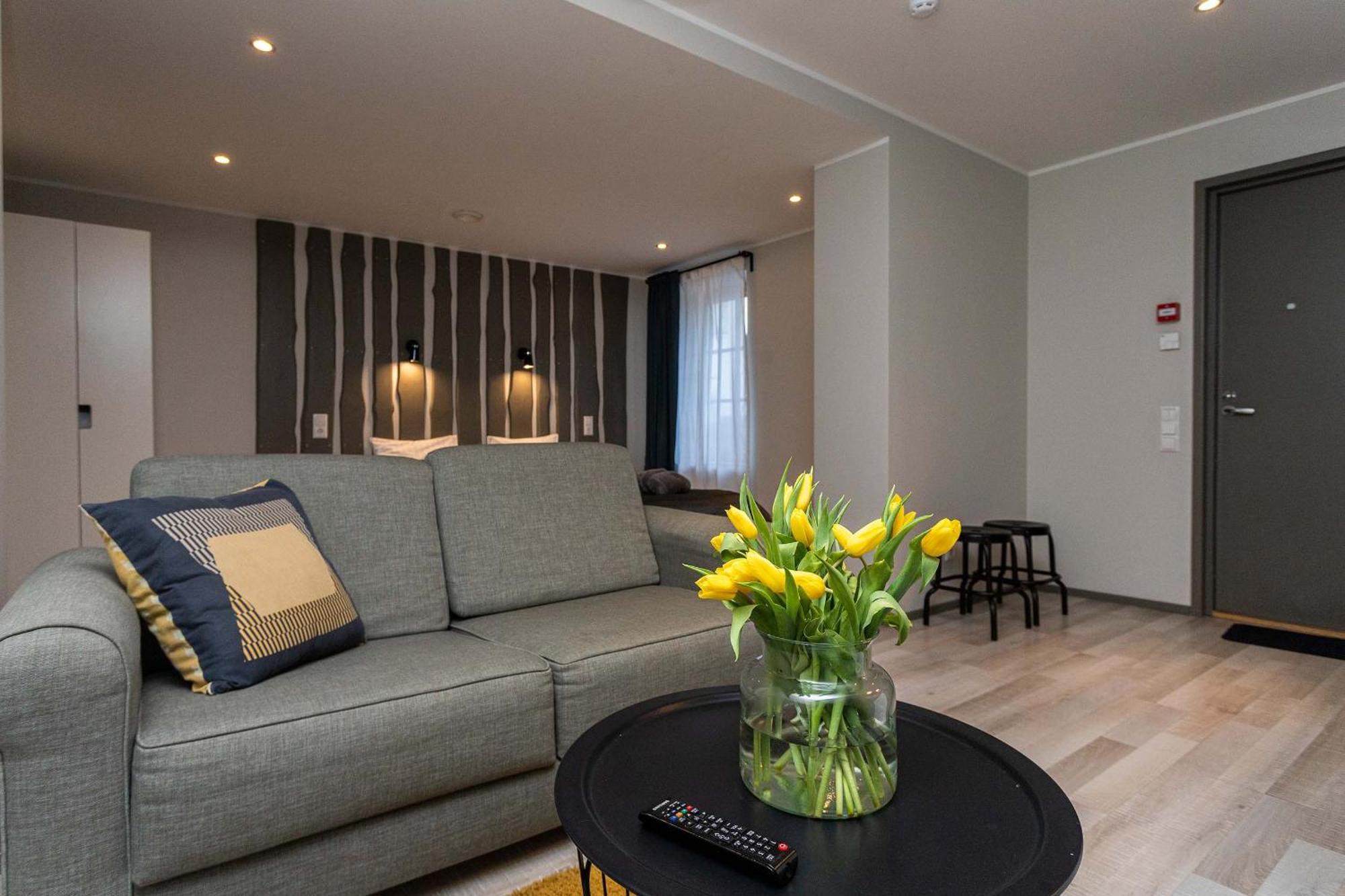 Johan Suites & Spa Kuressaare Exterior foto